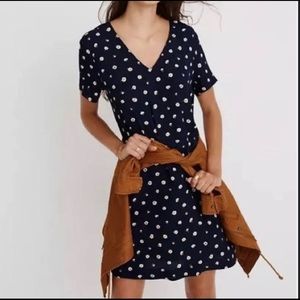 Madewell- Button-Back Easy Dress